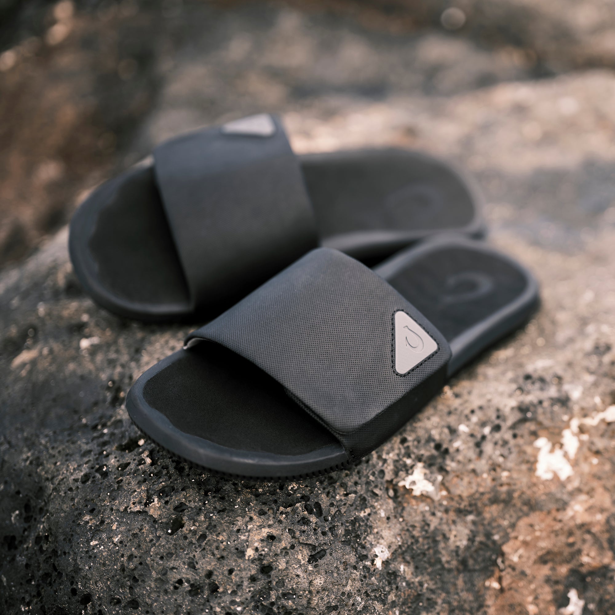 Ulele Slide - Lava Rock / Lava Rock - Image 2
