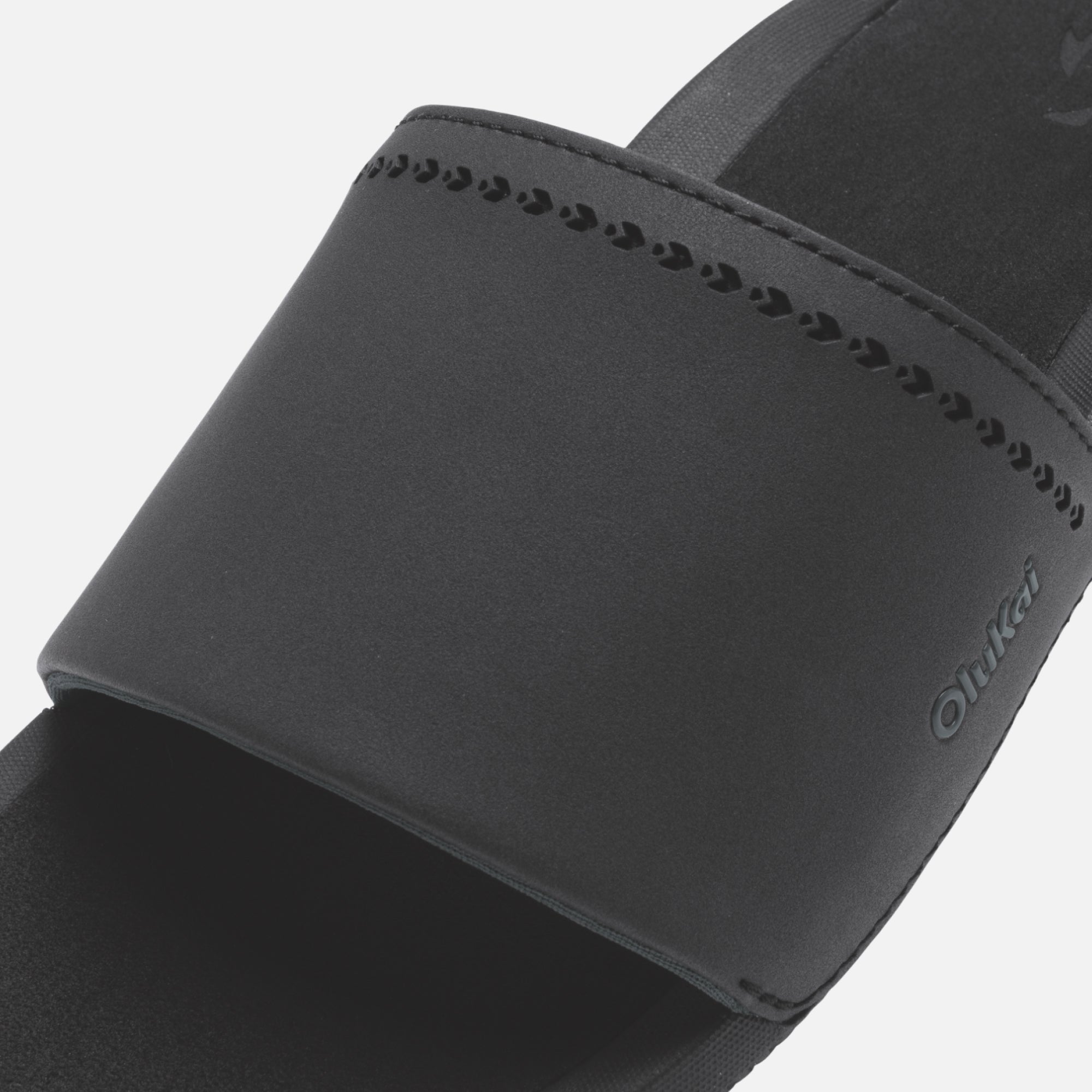 Ulele Slide - Black / Black - Image 3